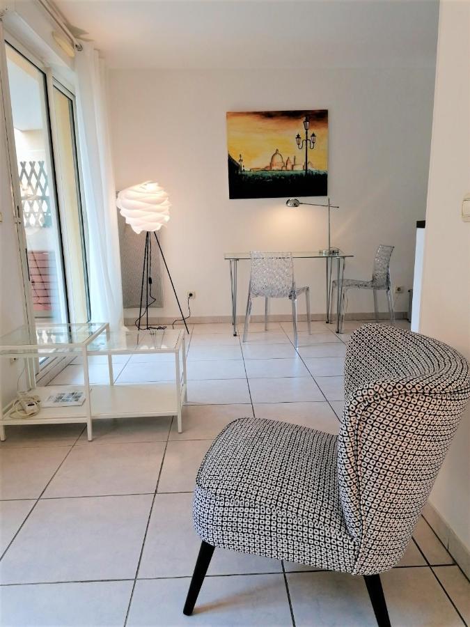 Studio neuf 25 m2, terrasse 35 m2 proche port Nice, Centre ville Extérieur photo