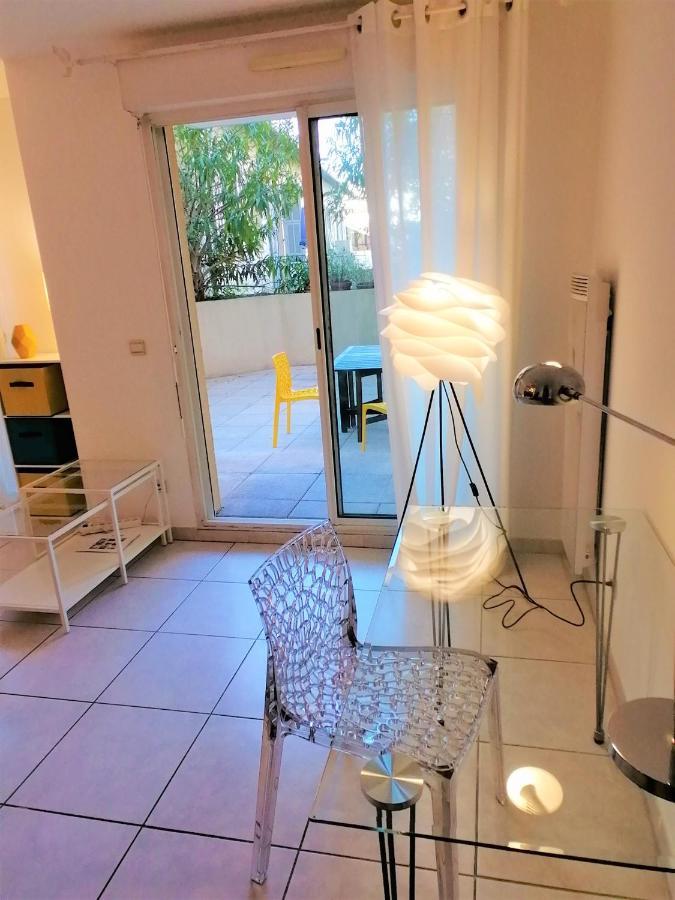 Studio neuf 25 m2, terrasse 35 m2 proche port Nice, Centre ville Extérieur photo