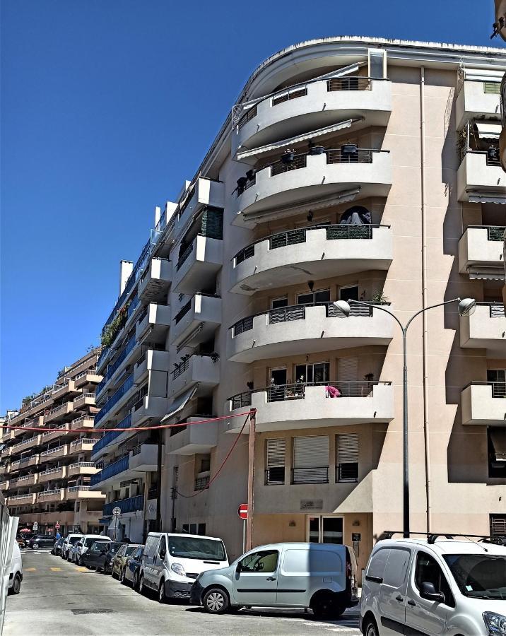 Studio neuf 25 m2, terrasse 35 m2 proche port Nice, Centre ville Extérieur photo